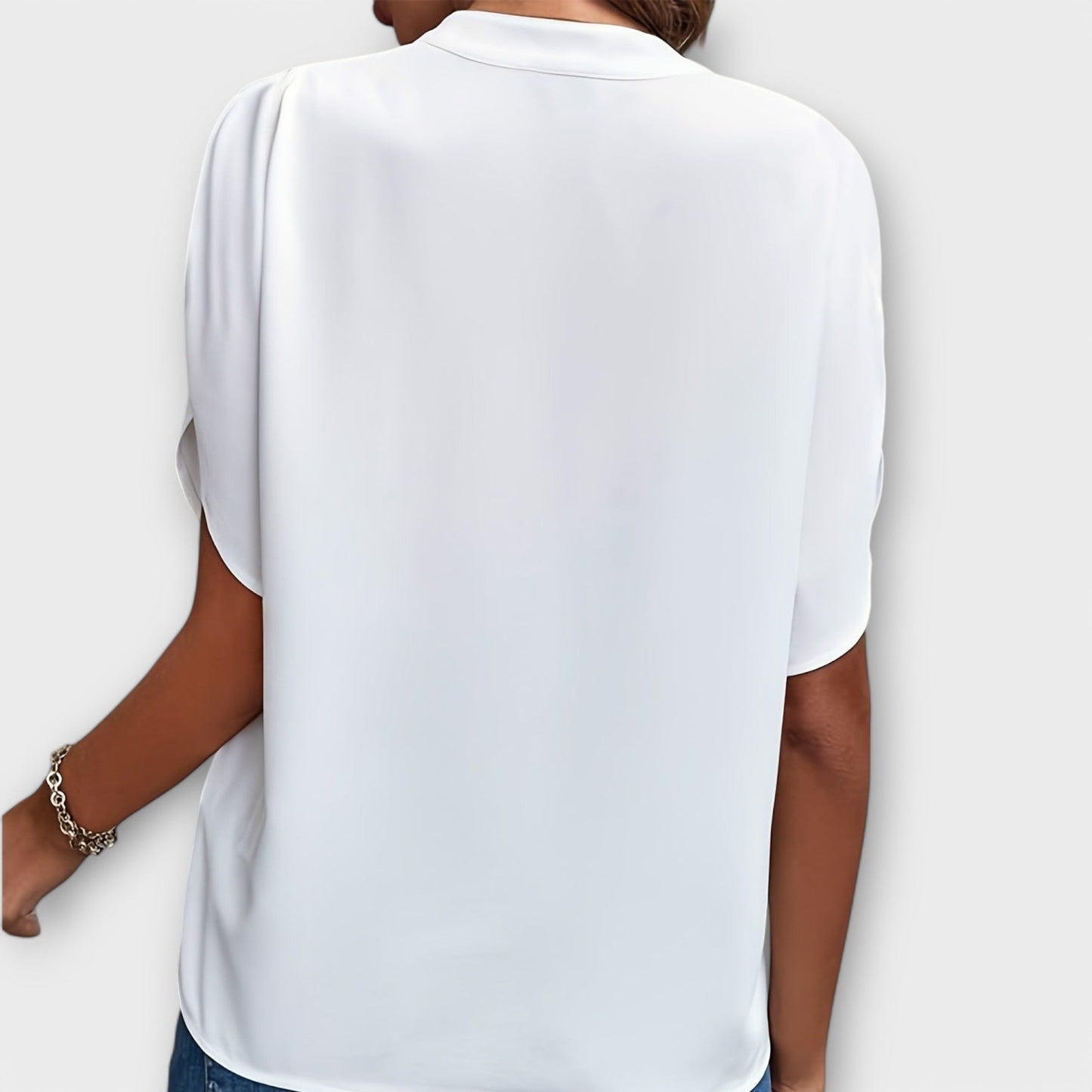Vivi: una blusa de mujer elegante y ligera