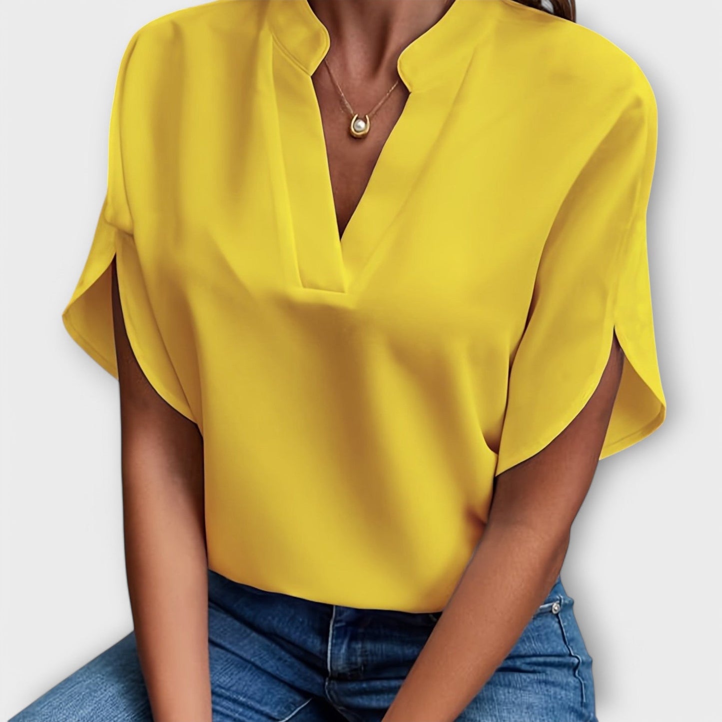 Vivi: una blusa de mujer elegante y ligera